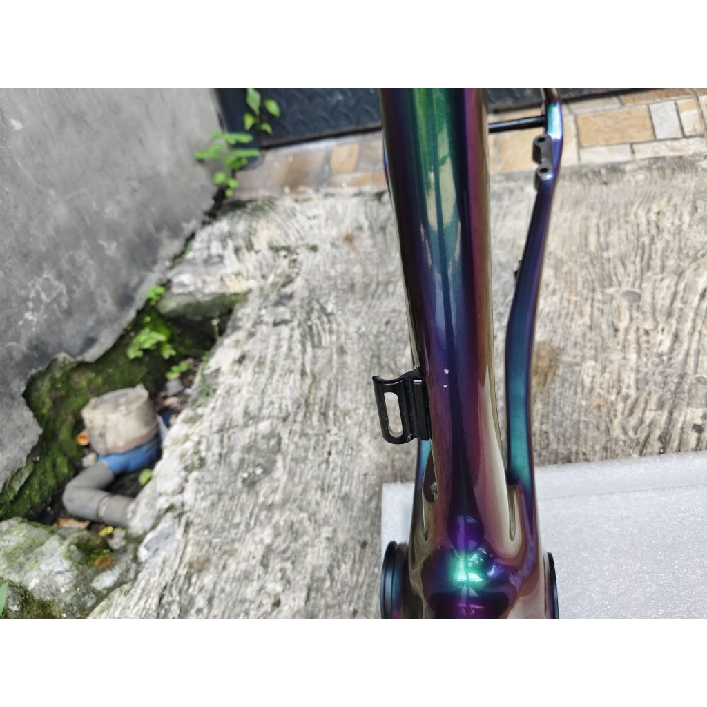 Frameset Yoeleo R12 Size 43. Warna chameleon