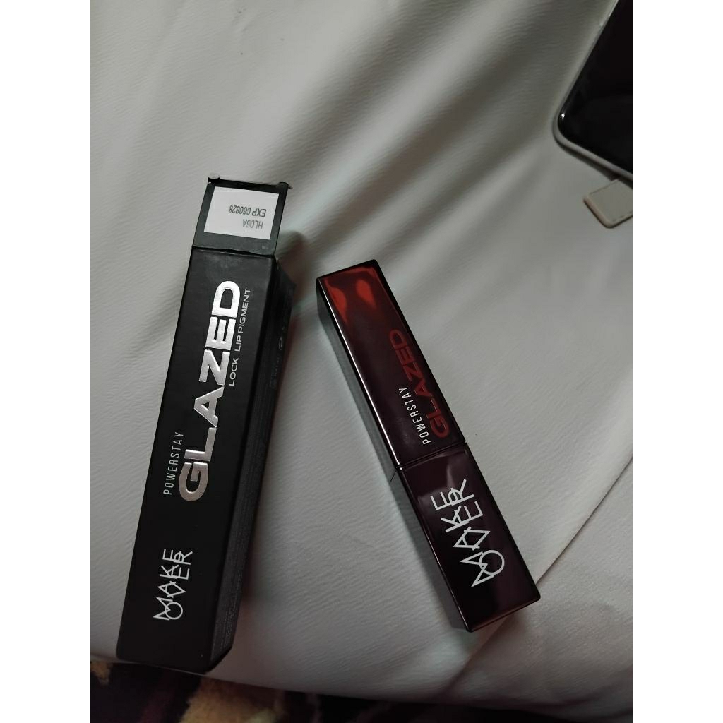 Preloved make over glazed D23