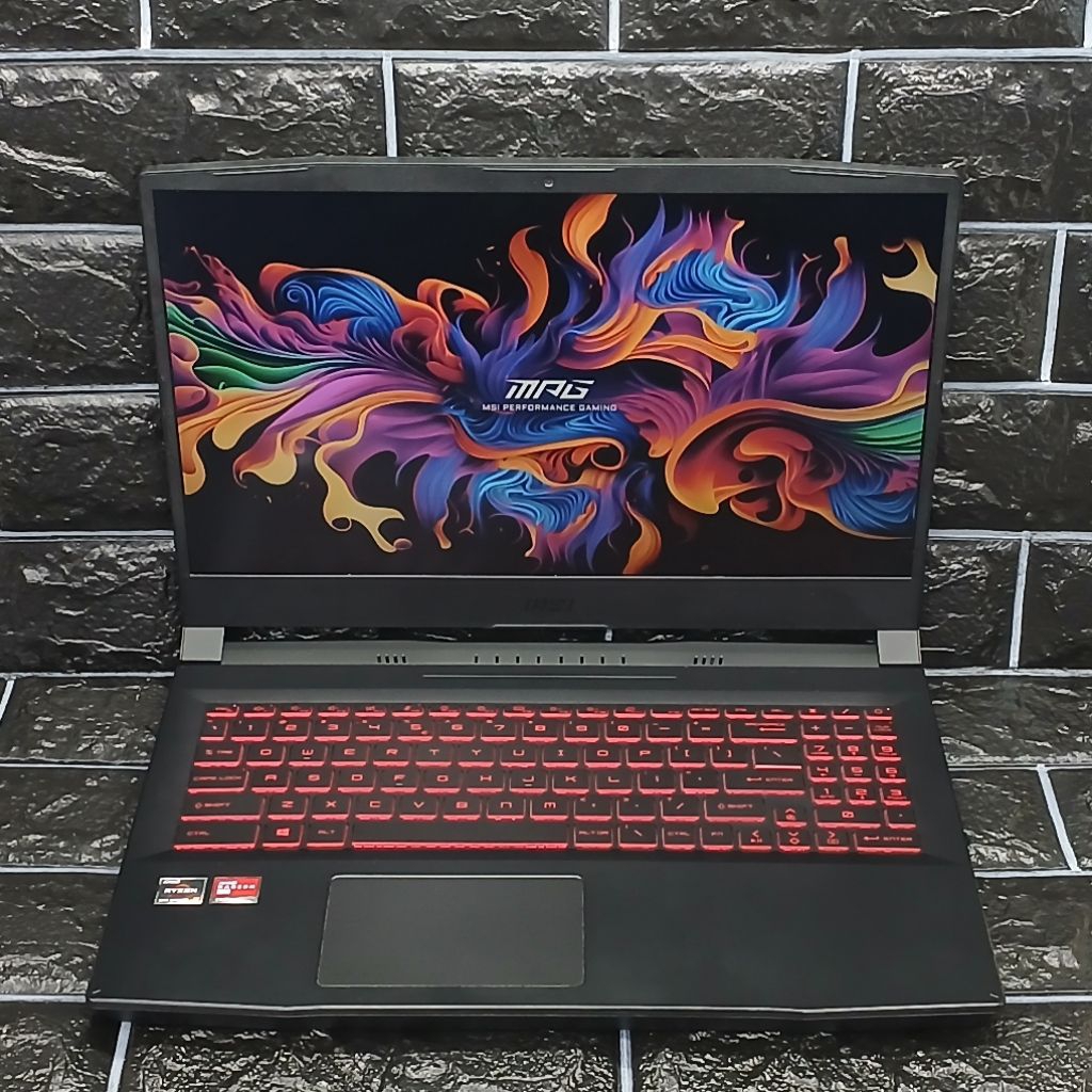 Laptop Gaming MSI Bravo 15 B5DD AMD Ryzen 7 5800H 8/512GB Radeon RX 5500M