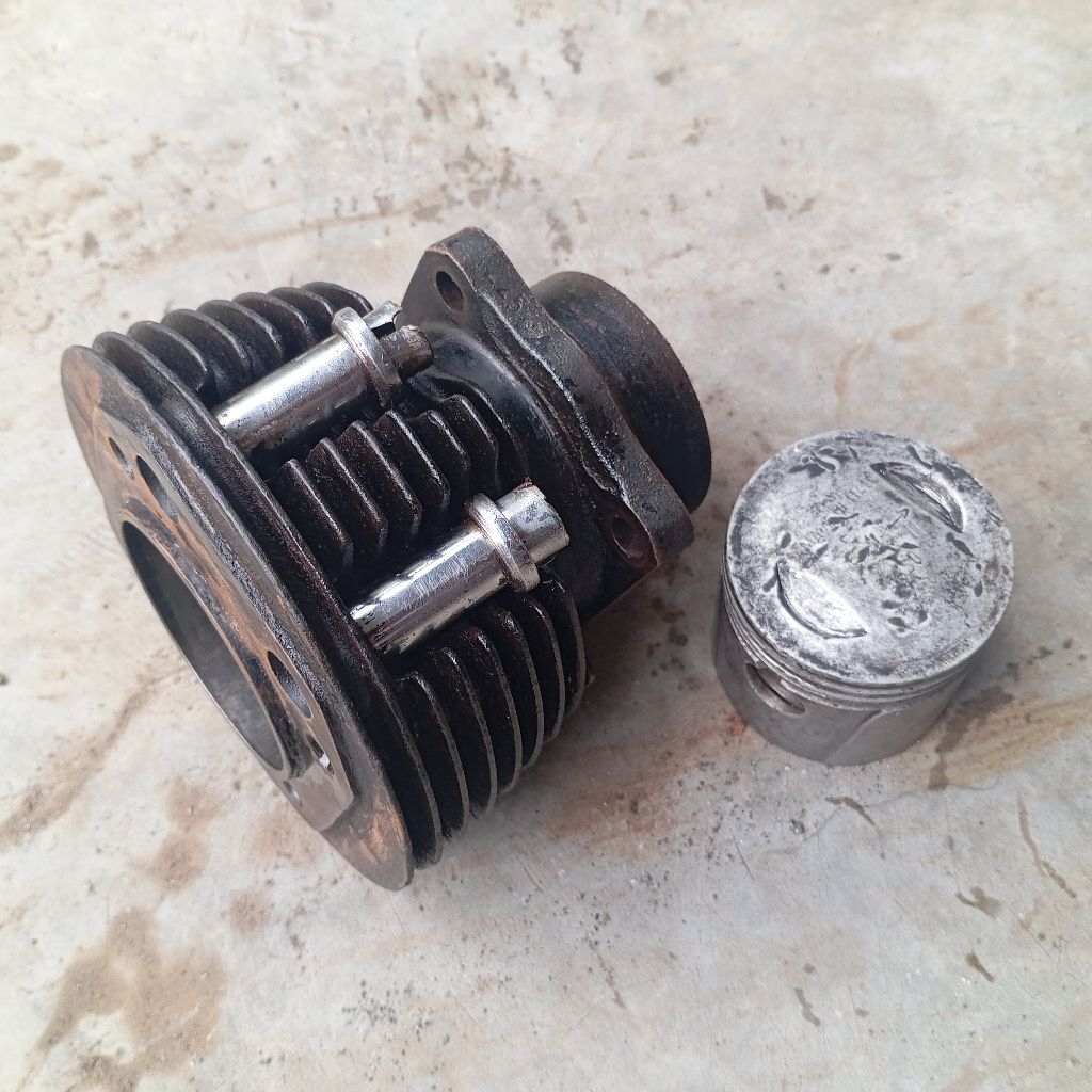 blok silinder motor BMW R25/R26 original