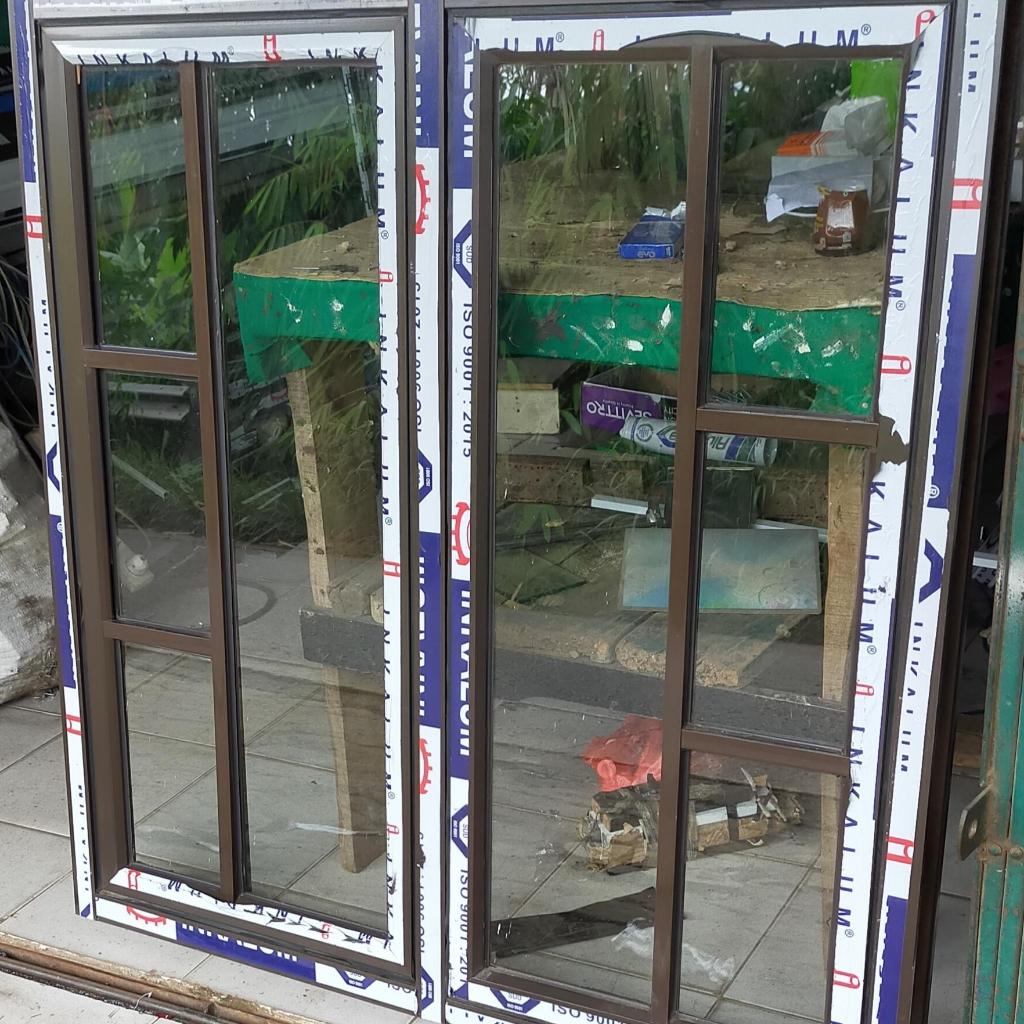Jendela Aluminium Ornamen Kusen 3 In Kaca 5 Mili Acesioris Komplit Tinggal Pasang cocok untuk jendel