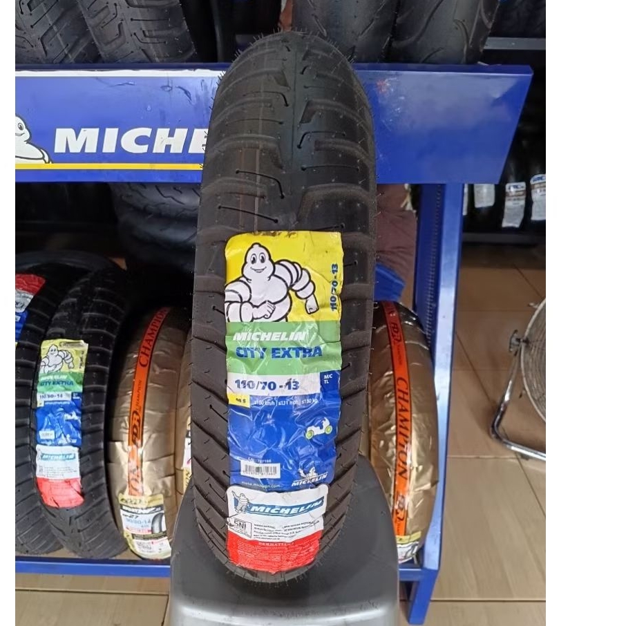 Michelin city extra 110/70-13 tubbles