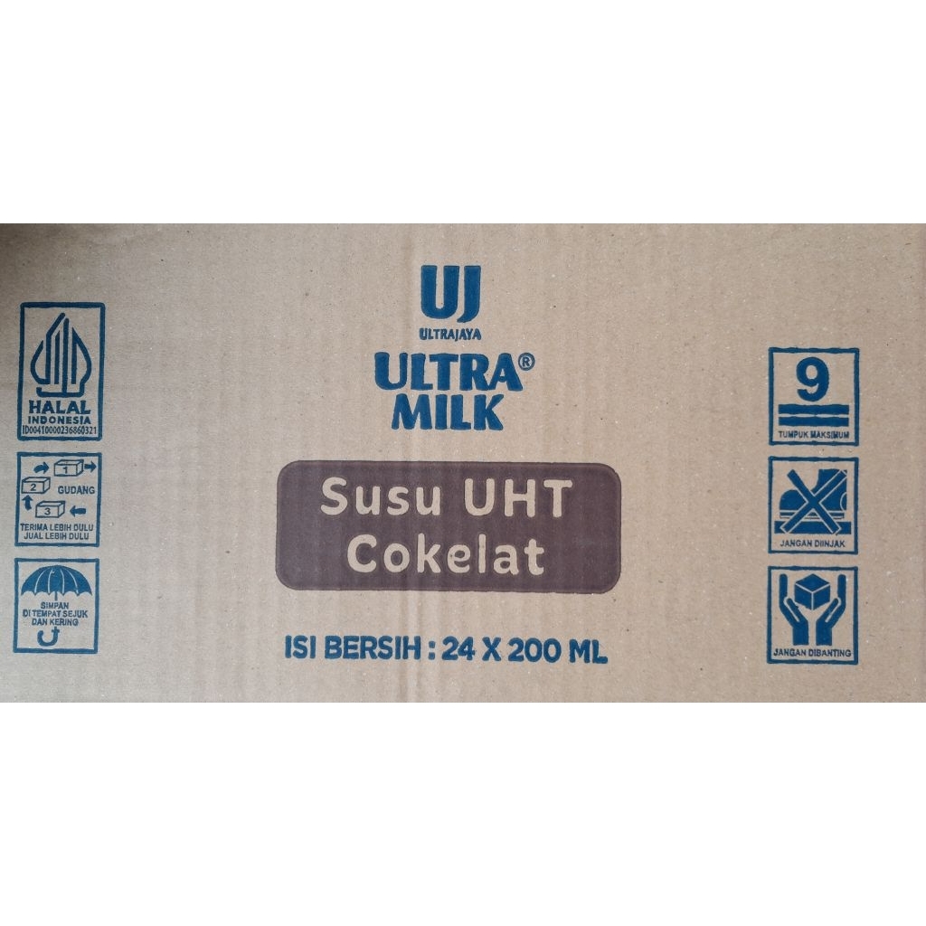 susu uht ultra milk ukuran 250 ML sedotan susu ukuran 250 ML