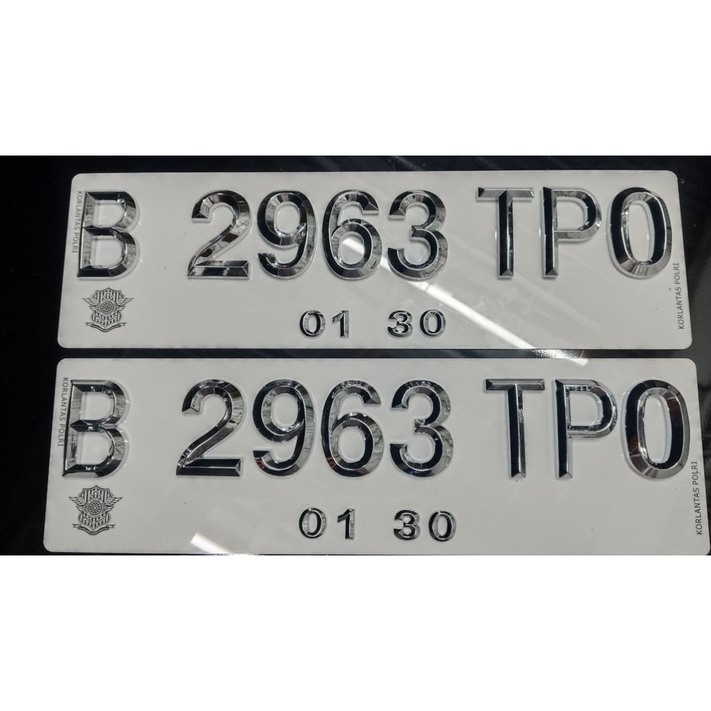 PLAT MOBIL CHROME TIMBUL DIAMOND FREE COVER DUDUKAN PLAT