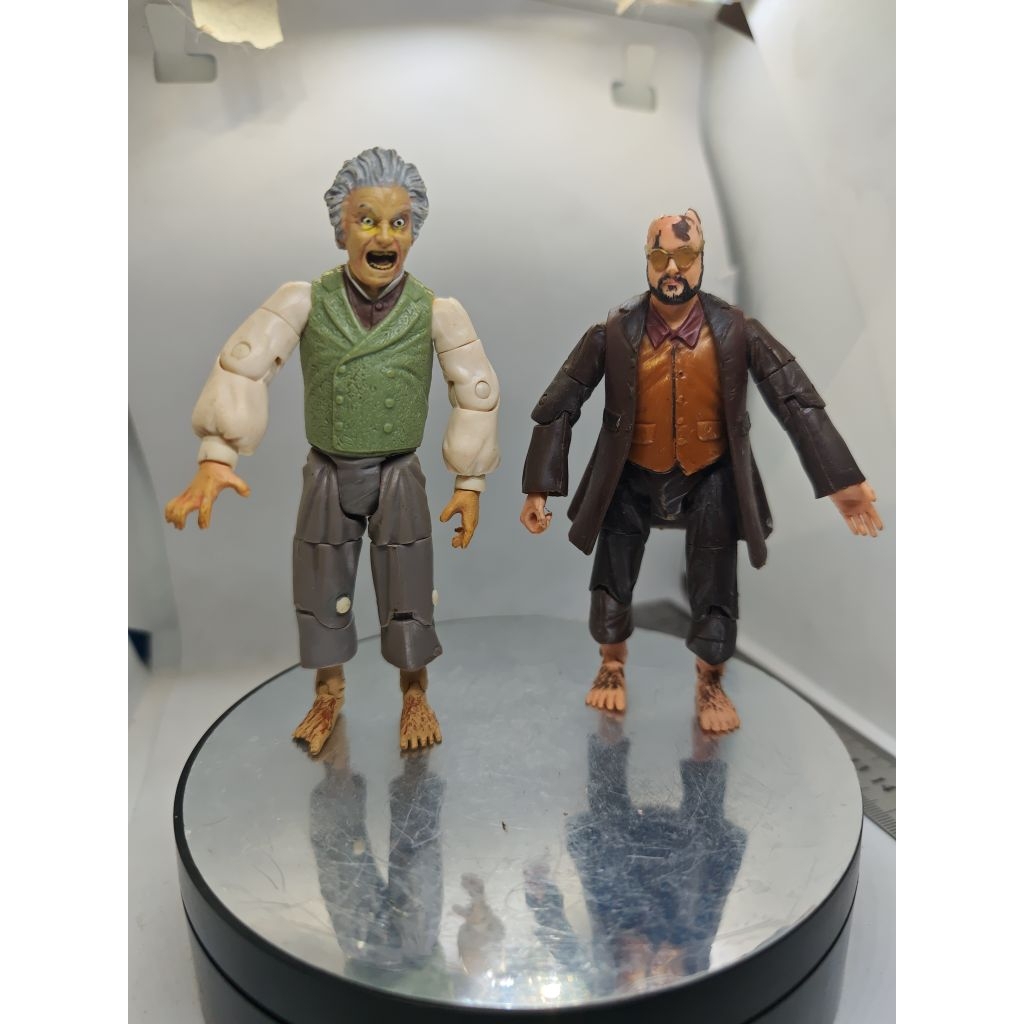 [(READY) action figure Lord of the Rings BILBO BAGGINS & peter jackson minus