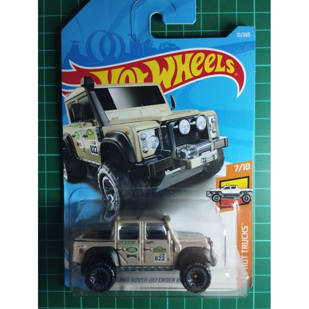 Hot wheels land rover