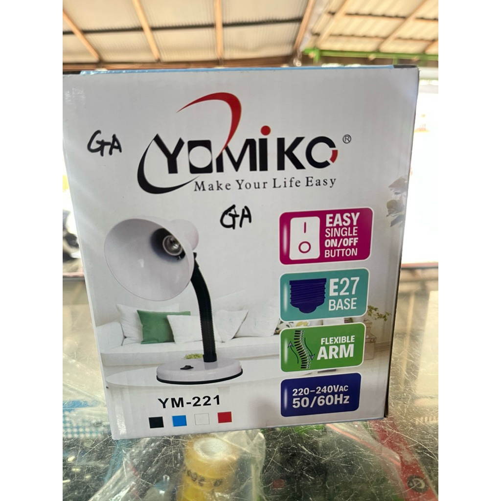 LAMPU BELAJAR YOMIKO
