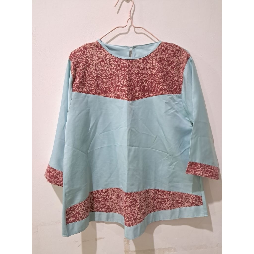 Blouse wanita batik panjang preloved