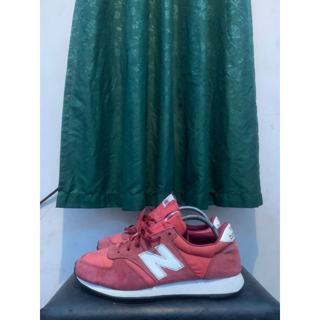 NEWBALANCE
