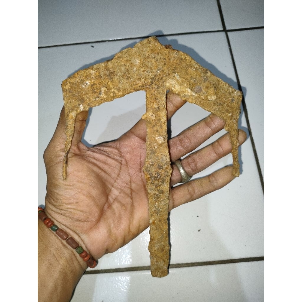 Pusaka Sepuh Patakakbudhan Temuan Darat Unik Murah K91