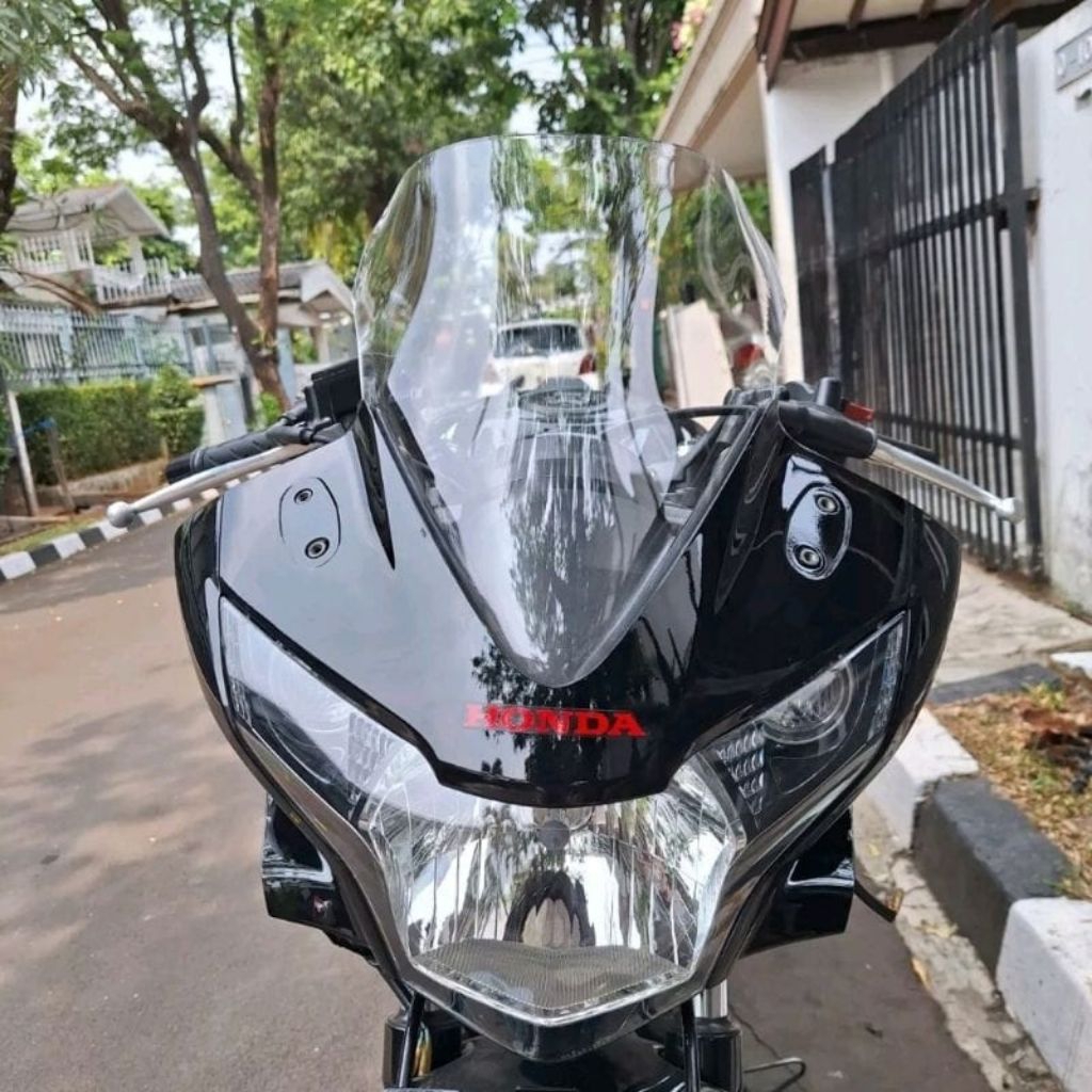 Visor CBR 150 CBU Thailand