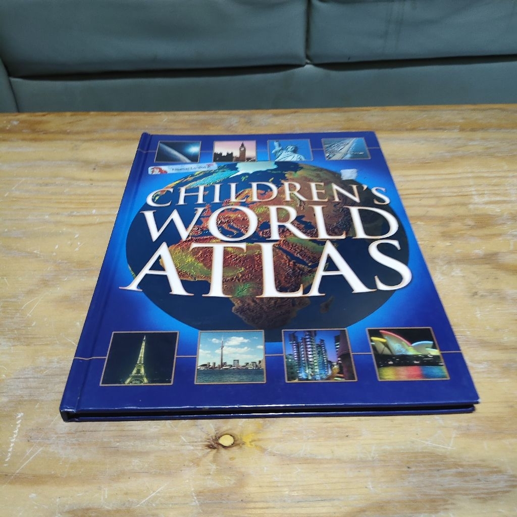 Buku Children World Atlas