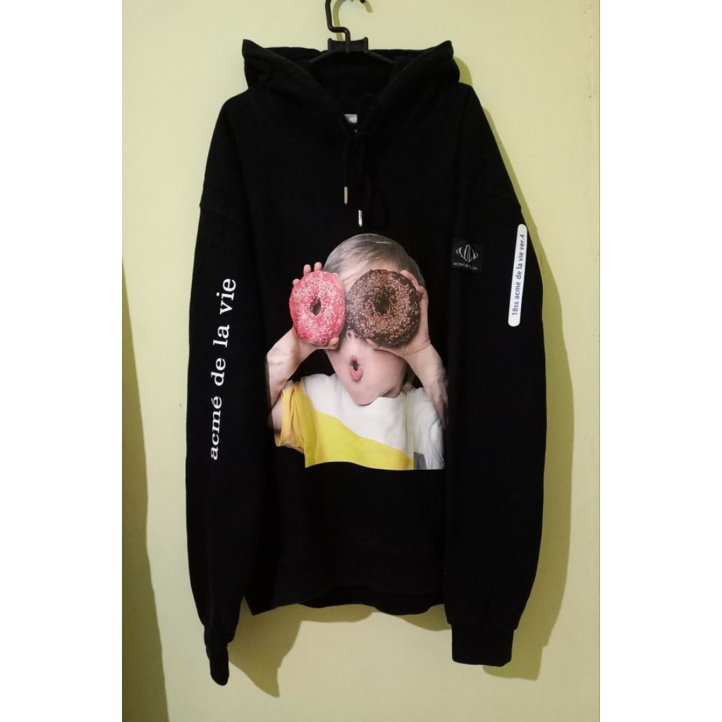 Hoodie Adlv Baby Face Yellow Donut Boy