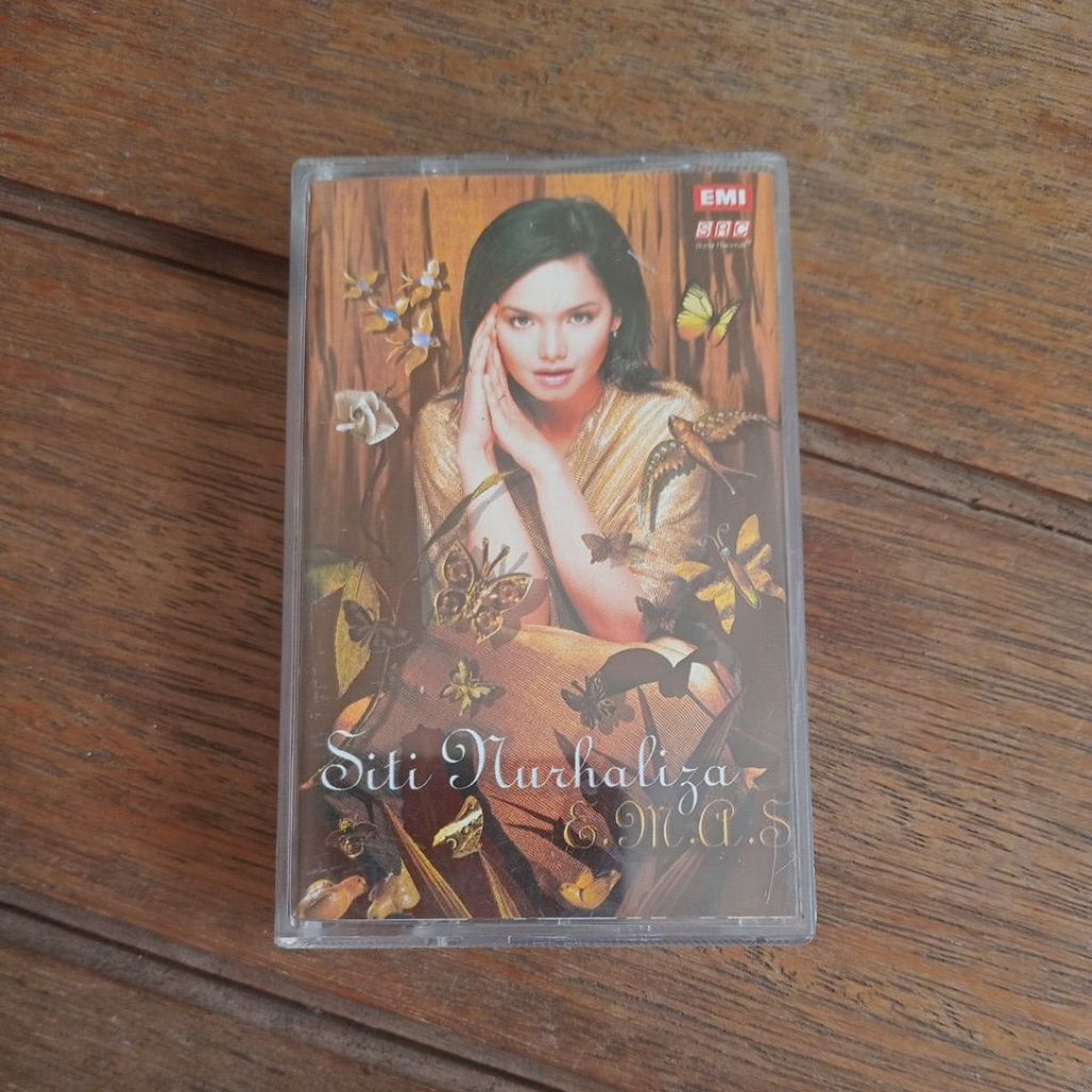 Kaset Siti Nurhaliza Emas/2003 emi indonesia mulus
