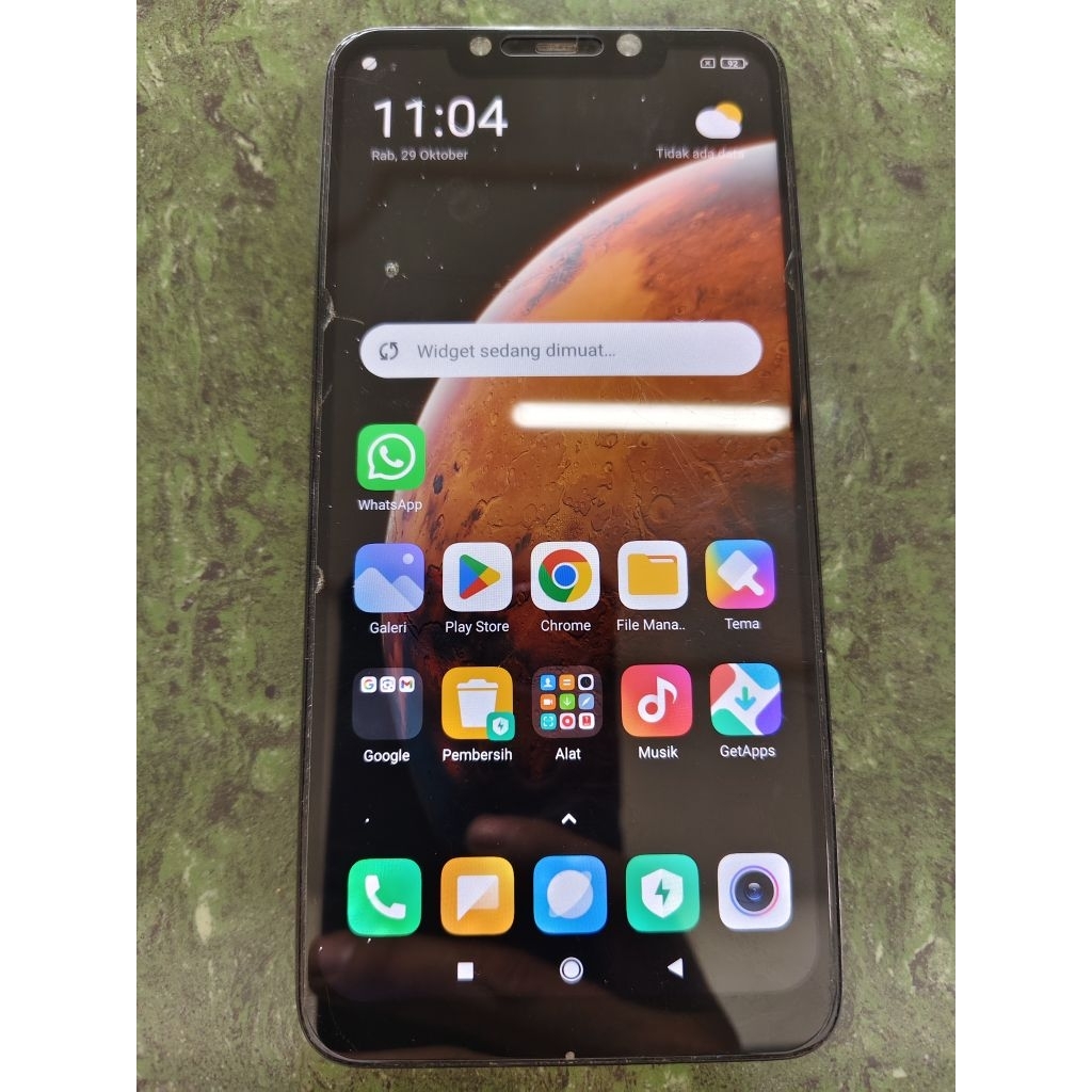 Dijual HP Pocophone F1 Second – Kondisi Apa Adanya