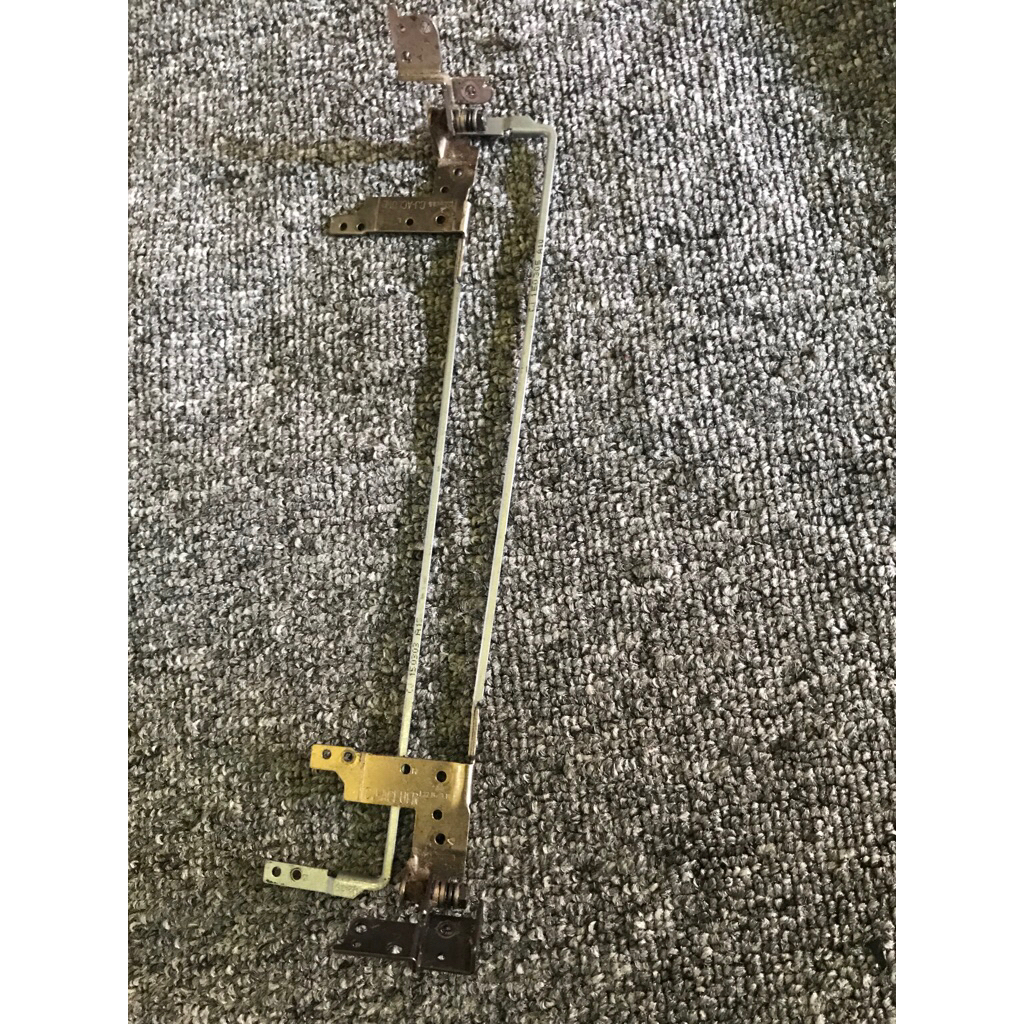 Engsel laptop lenovo G40