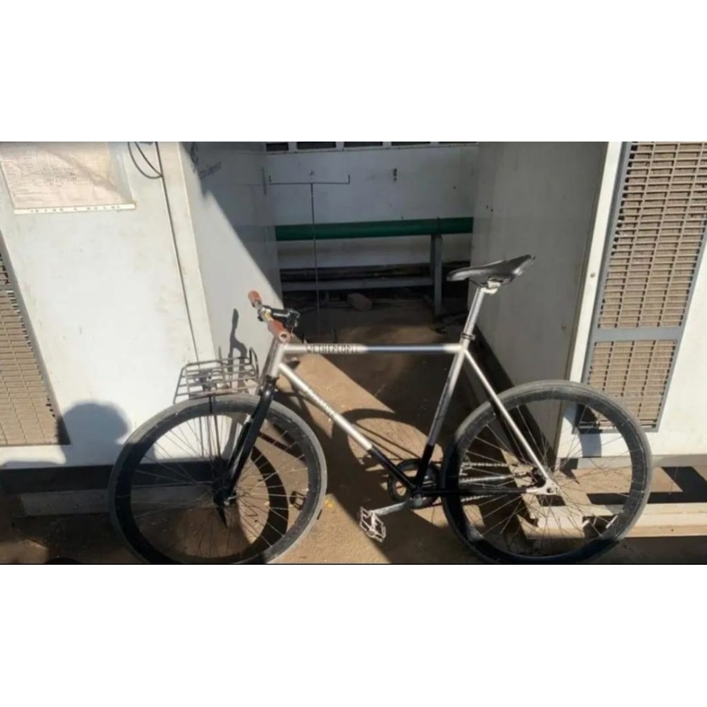 Sepeda Fixie bekas