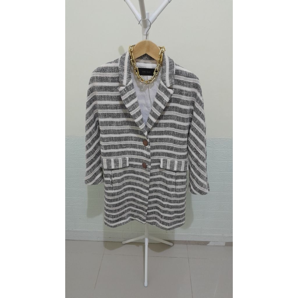 (PRELOVED) ZR STRIPED COAT BUTTON TWEED