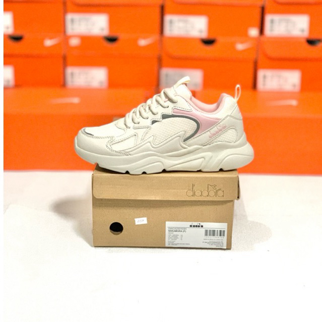 size 37 || 23cm SEPATU WANITA DIADORA NAKAMURA BEIGE ORIGINAL (DIACA250103H)