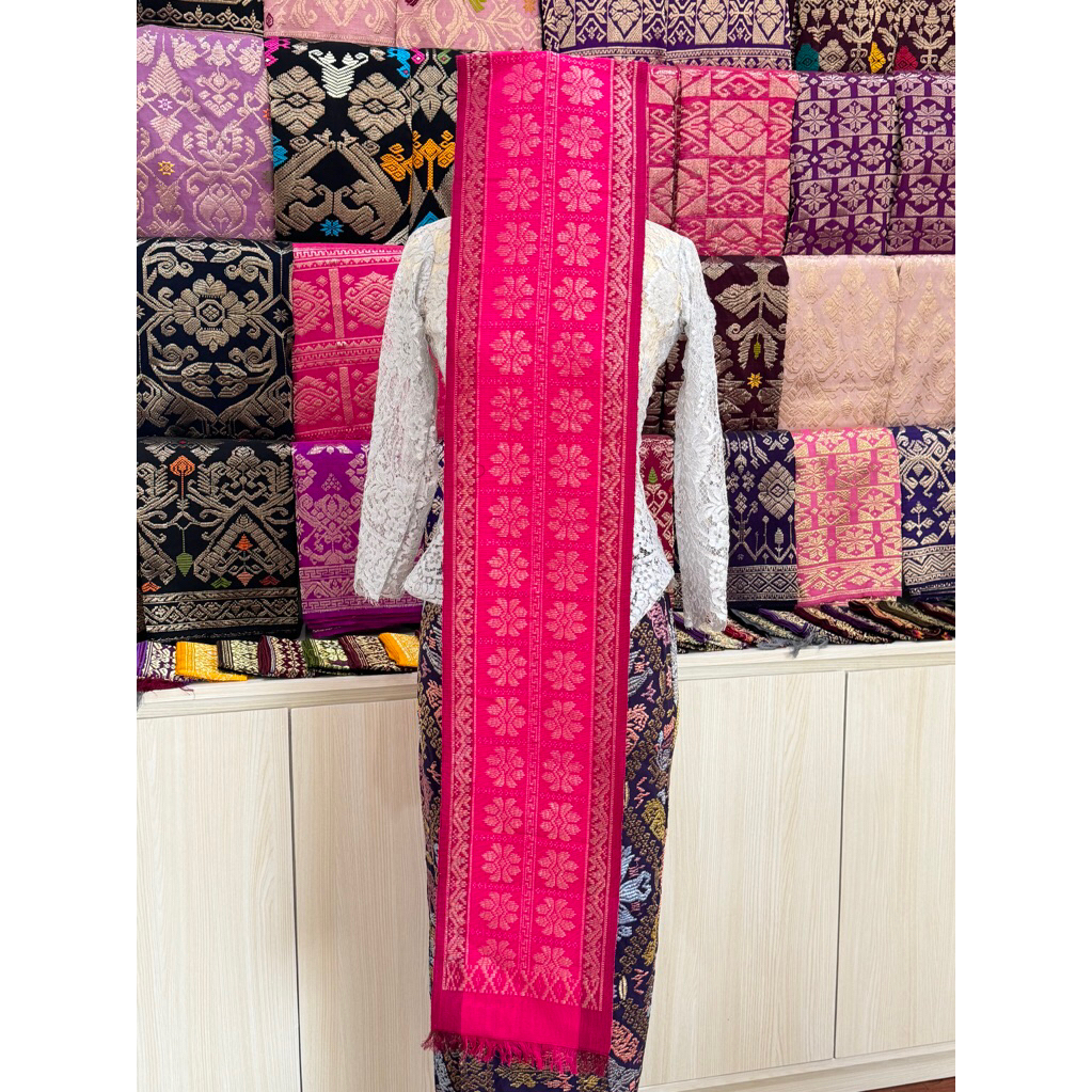 Selendang Songket Sidemen Banyumas Cendana