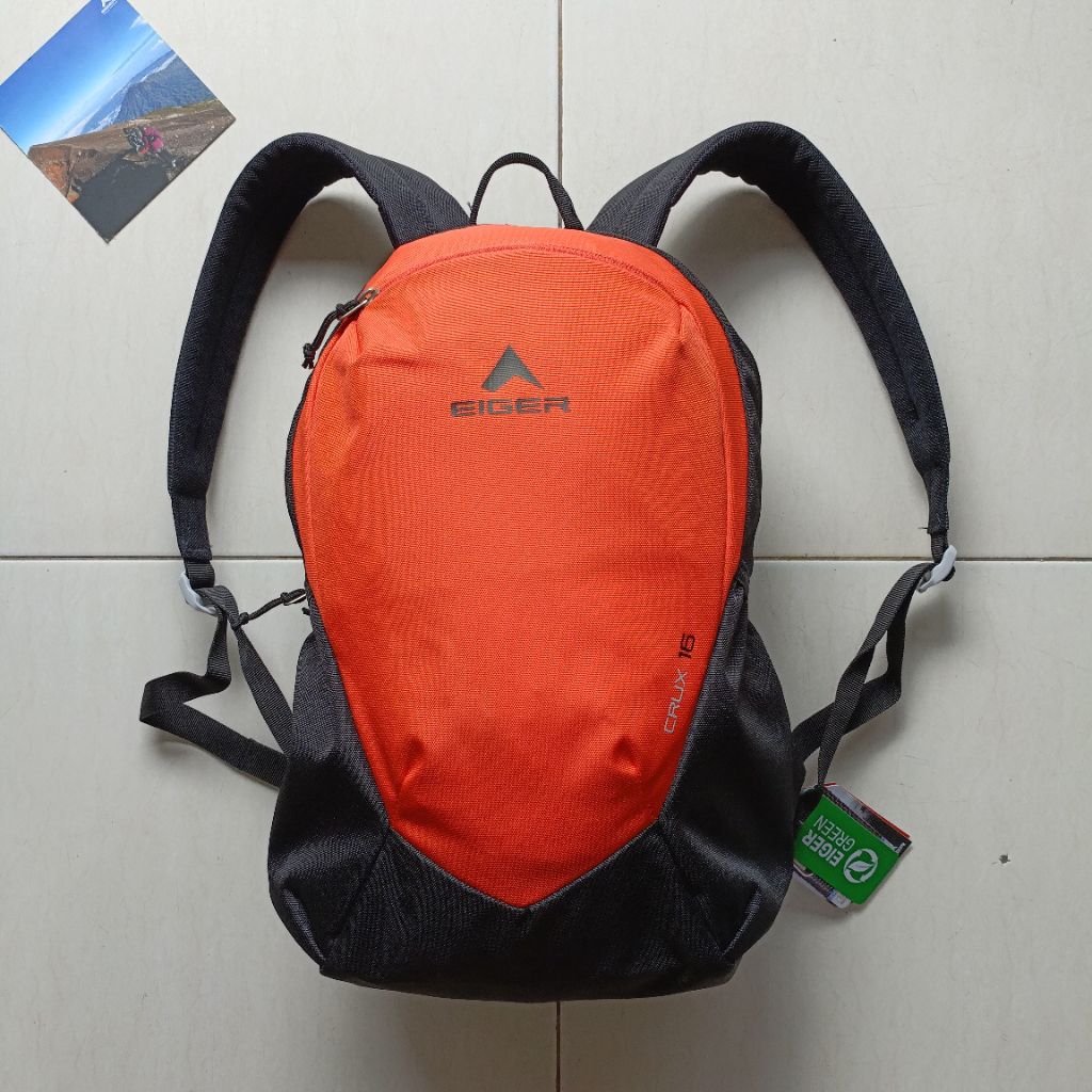 Crux 16 Oren Hitam
