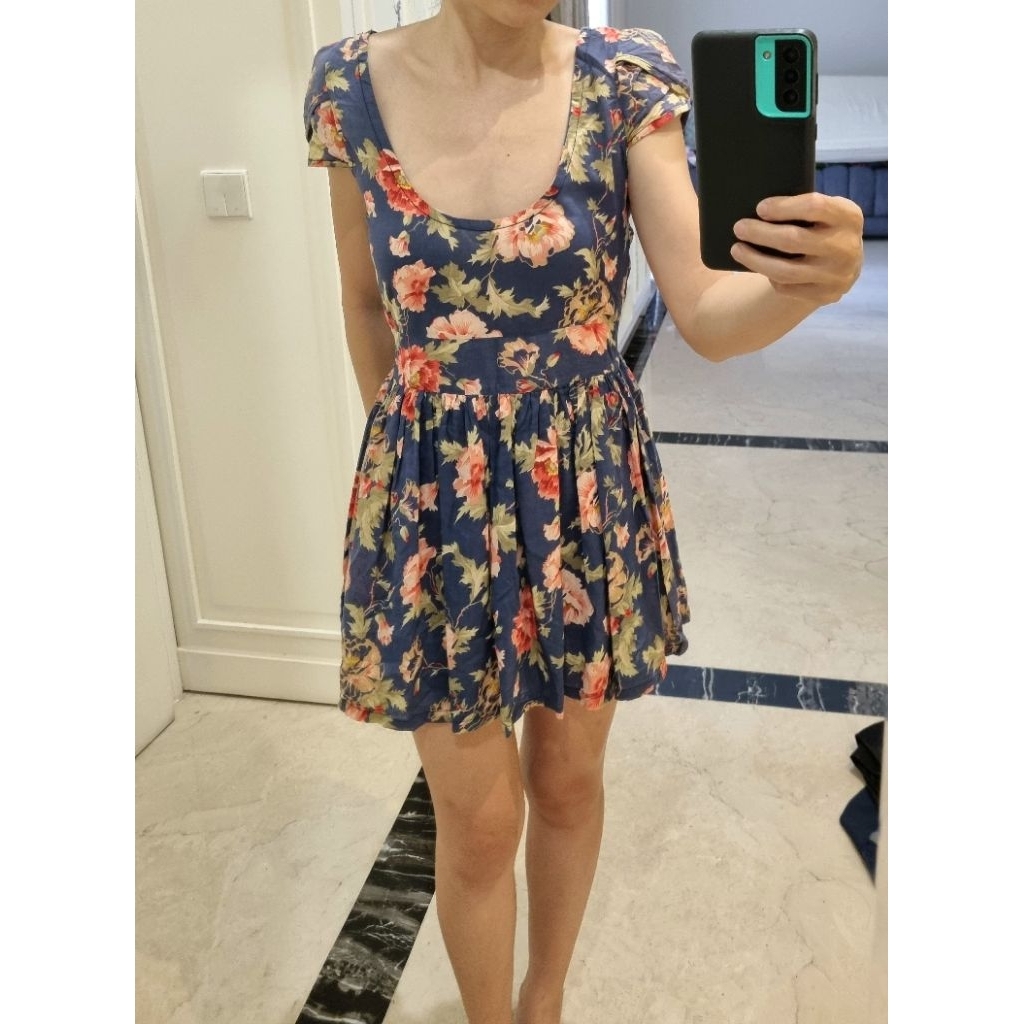 PRELOVED mini dress motif bunga size S