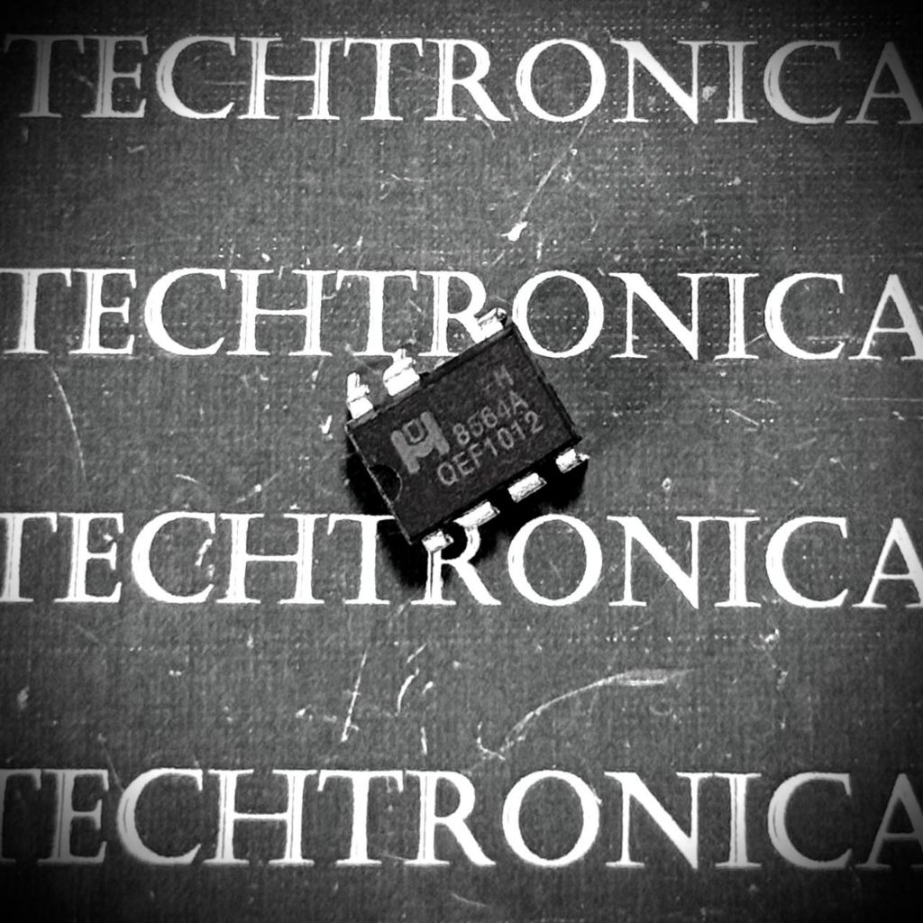 IC EM8564A EM8564 8564A DIP-7