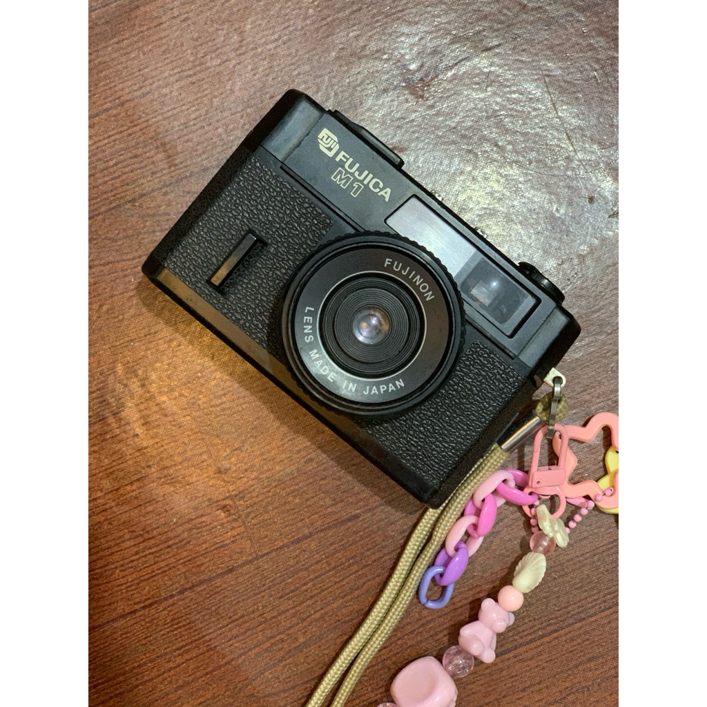 kamera analog fujica m1