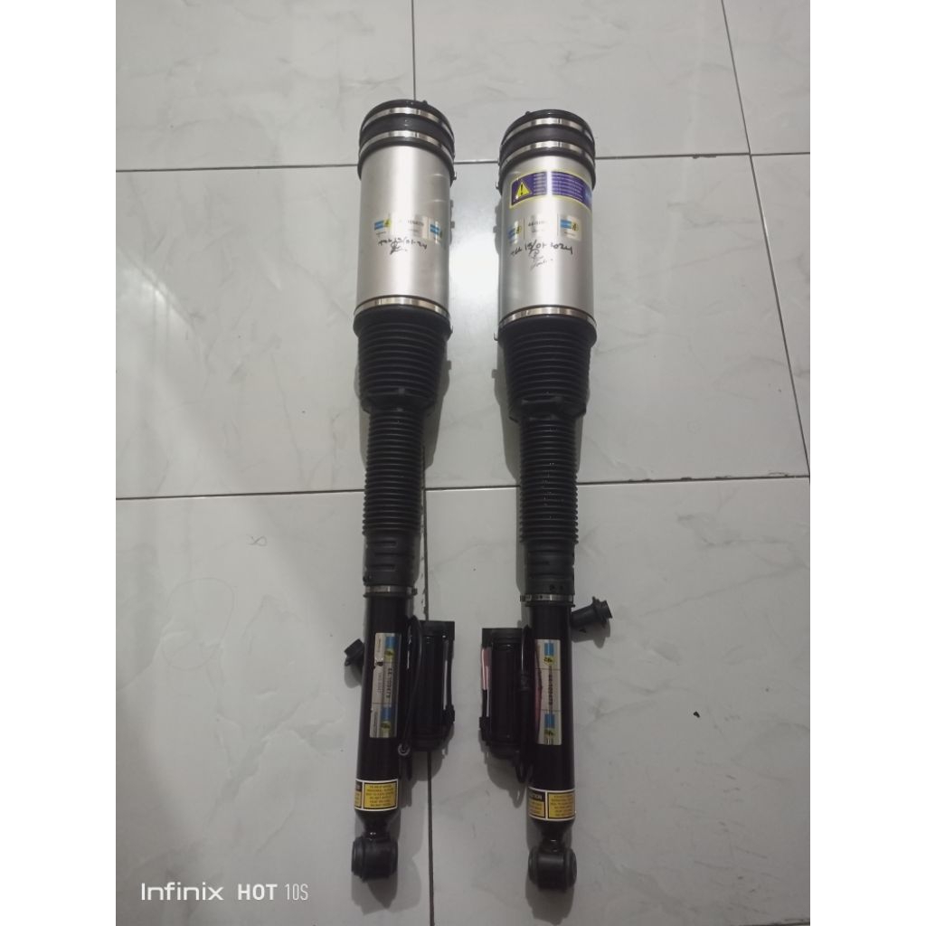 shock Mercedez Benz S350 W220