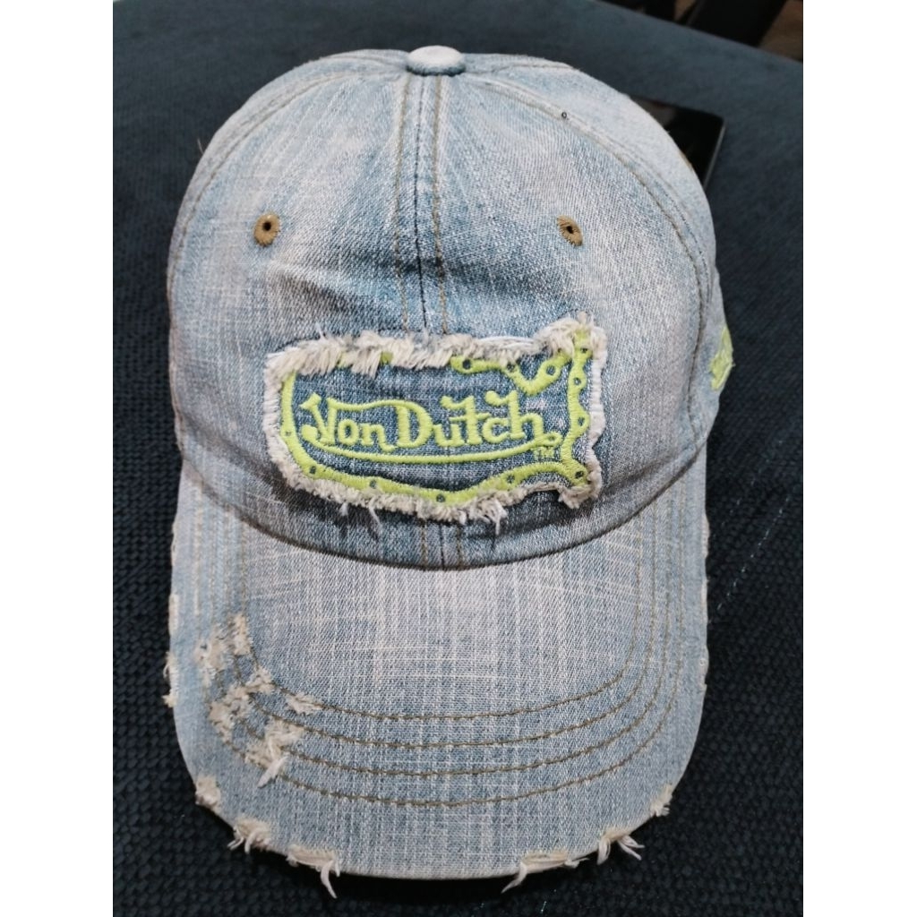 Von Dutch Distressed Denim Cap/Topi Jeans Von Dutch Vintage Patch Neon