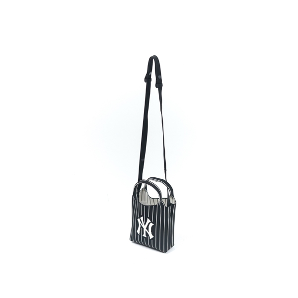 Tas MLB NY LINE STRIPE WHITE BLACK MINI KNIT TOTE BAG WITH LS 100% ORIGINAL - 15X6X19CM