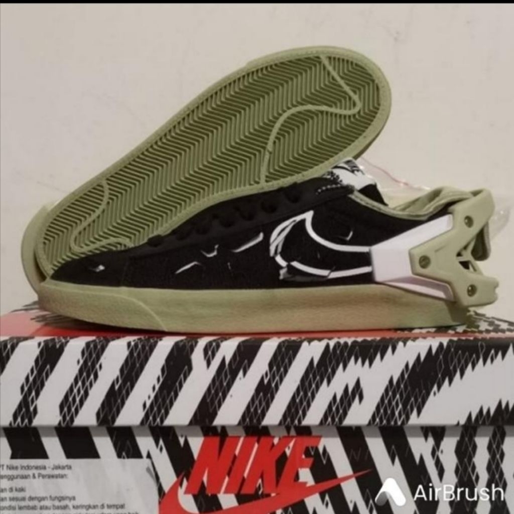 Sepatu Nike Blazer Low x Acronym black