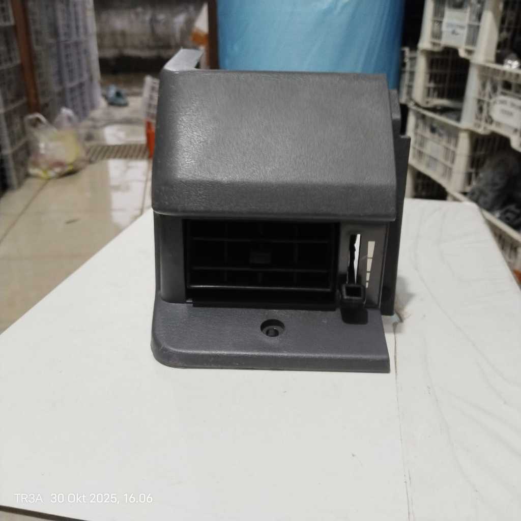 Kisi-Kisi Ac L300 Panel Ac Kiri L300 Original Mitsubishi Car kiri LH.