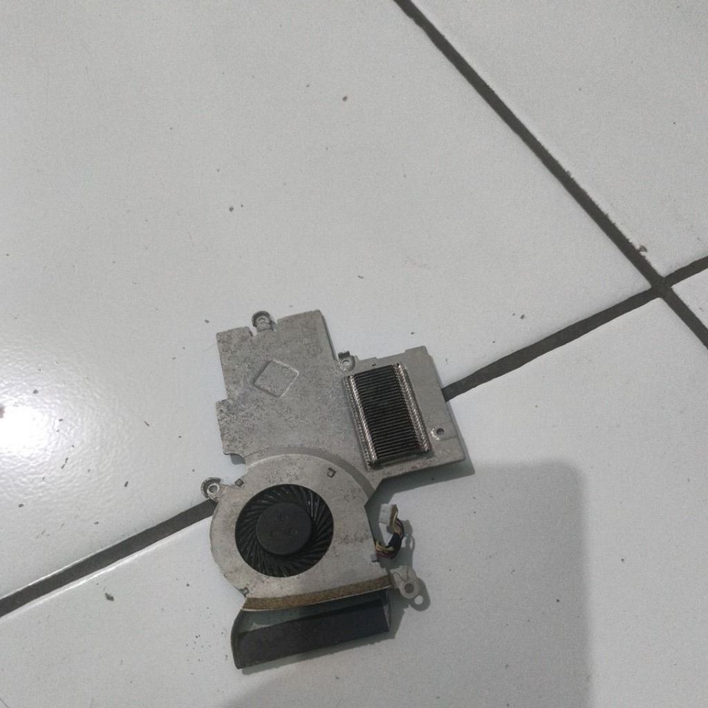 Acer Aspire One 725 Heatsink dan fan