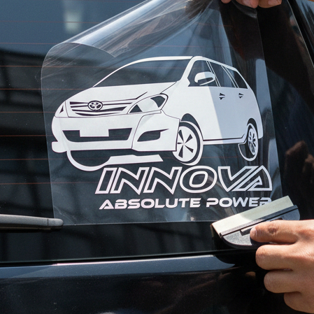 Stiker cutting Variasi kaca mobil kijang Innova
