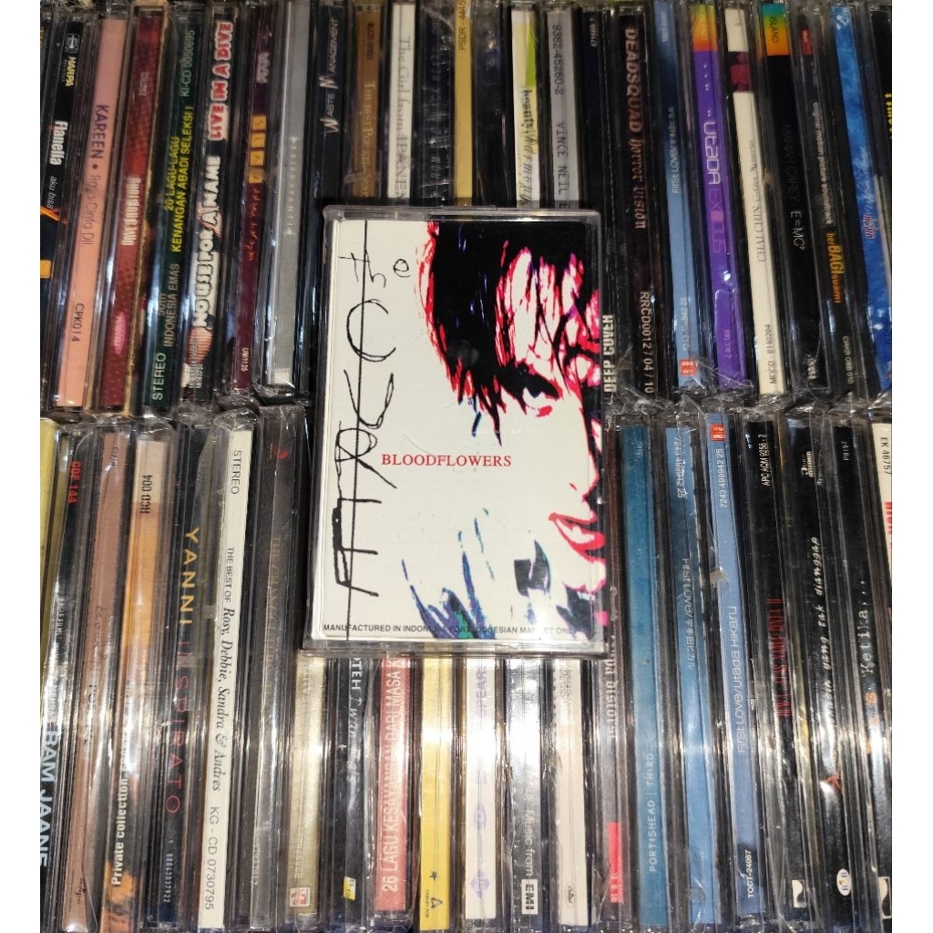 Kaset The Cure - Bloodflowers