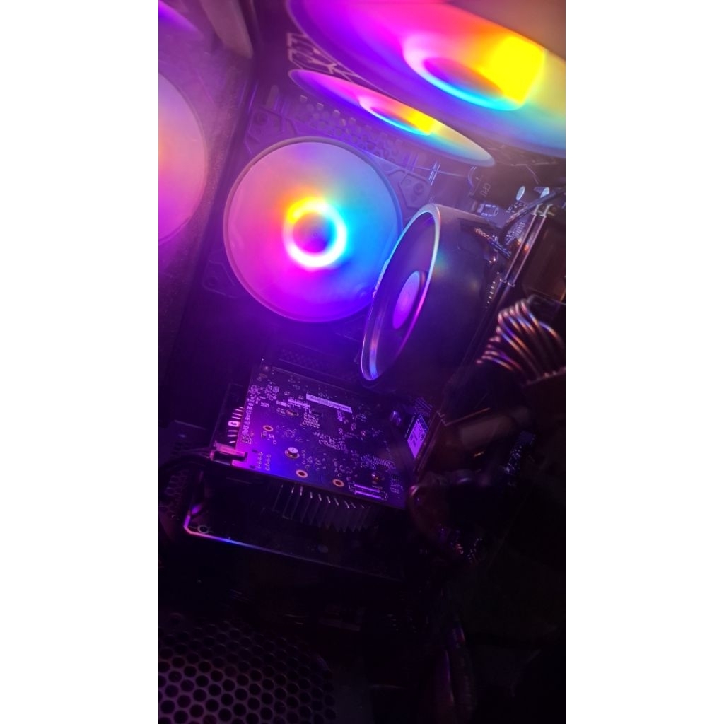 pc gaming lengkap 1 set bekas