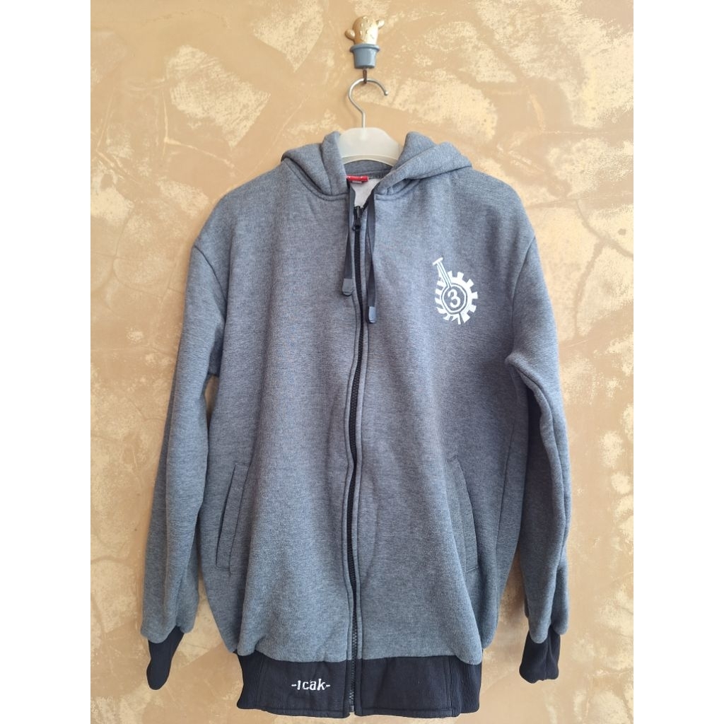 PRELOVED JAKET ABU CARDI TUNIK SWEATER BAHAN TEBAL JUMPER JAKET TOPI TUDUNG JAKET KAOS PARASUT FLECE