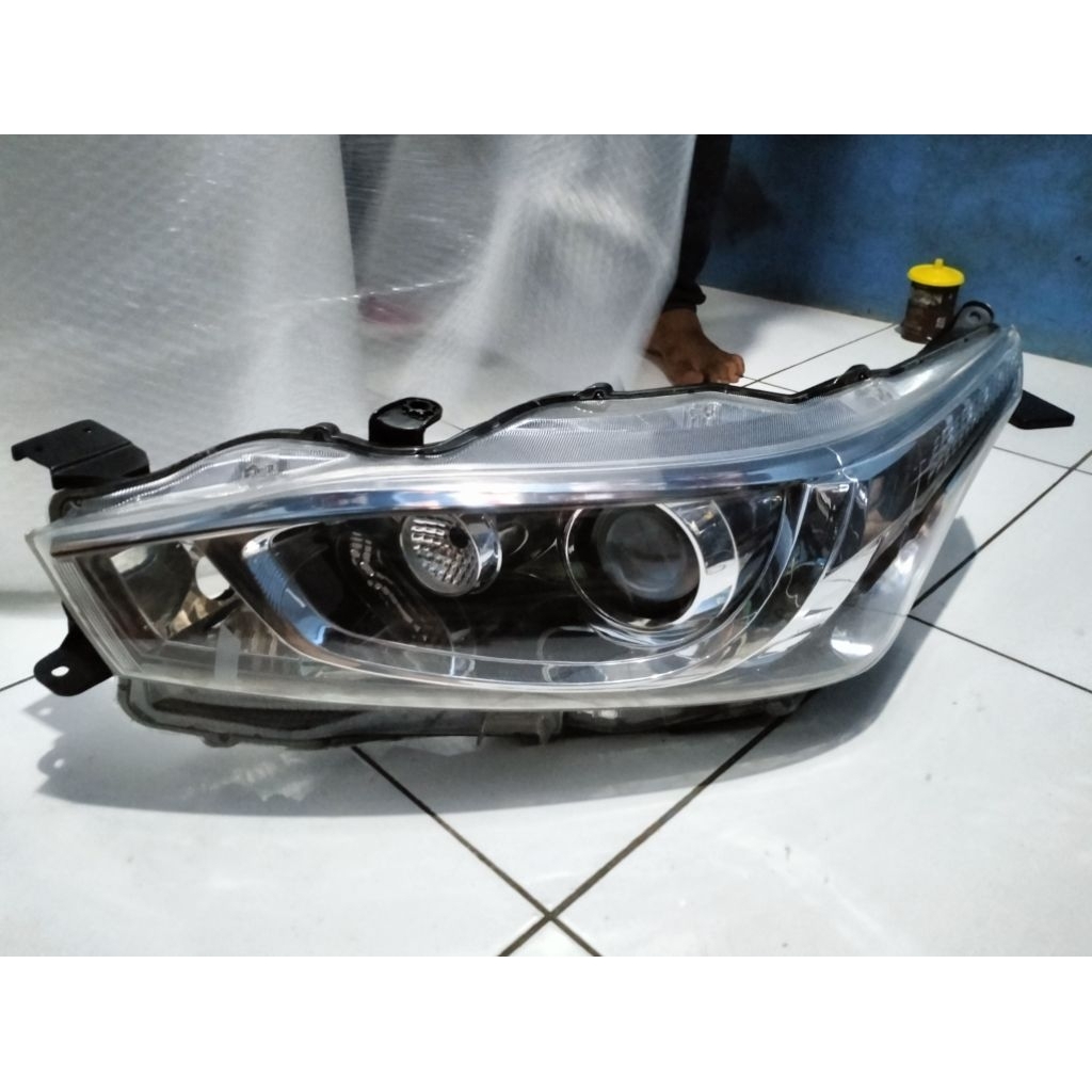 Headlamp Lampu Depan Yaris 2016 2017