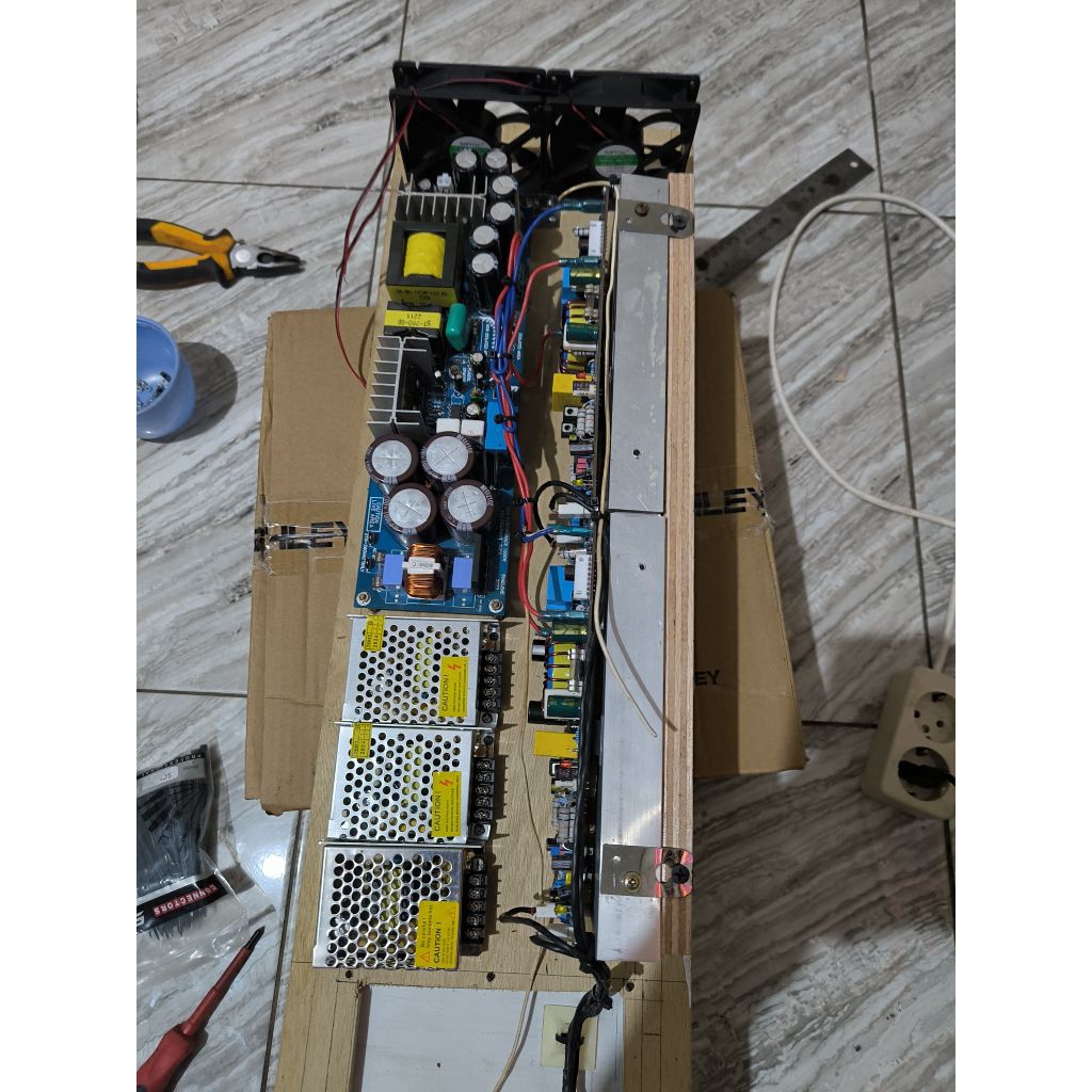 audio power monitor rakitan