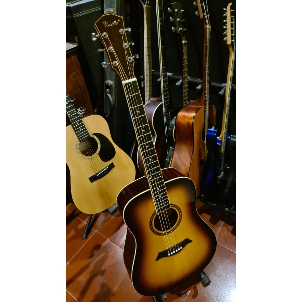 Gitar Akustik Castilla CD-100TBS Original