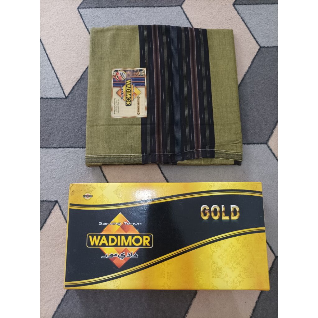 SARUNG WADIMOR MANIK-MANIK