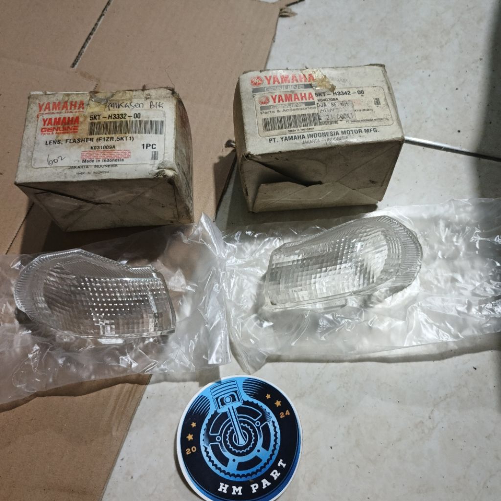 Mika Sein belakan Kanan Kiri Fiz r Force1 Fiz zr / 5KT-H3332-00 5KT-H3342-00 original ygp