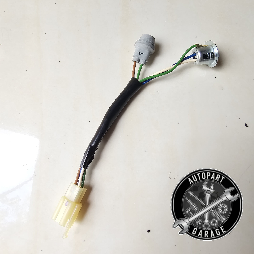 FITTING LAMPU DEPAN HONDA SUPRA X125 2007-2014 33130-KTM-851
