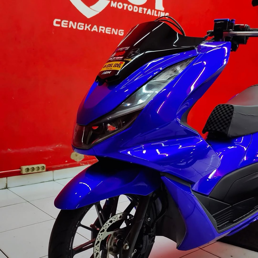 Cat Costum Candy Bright Blue Bahan Polyurethand / Pu, Candy Blue.