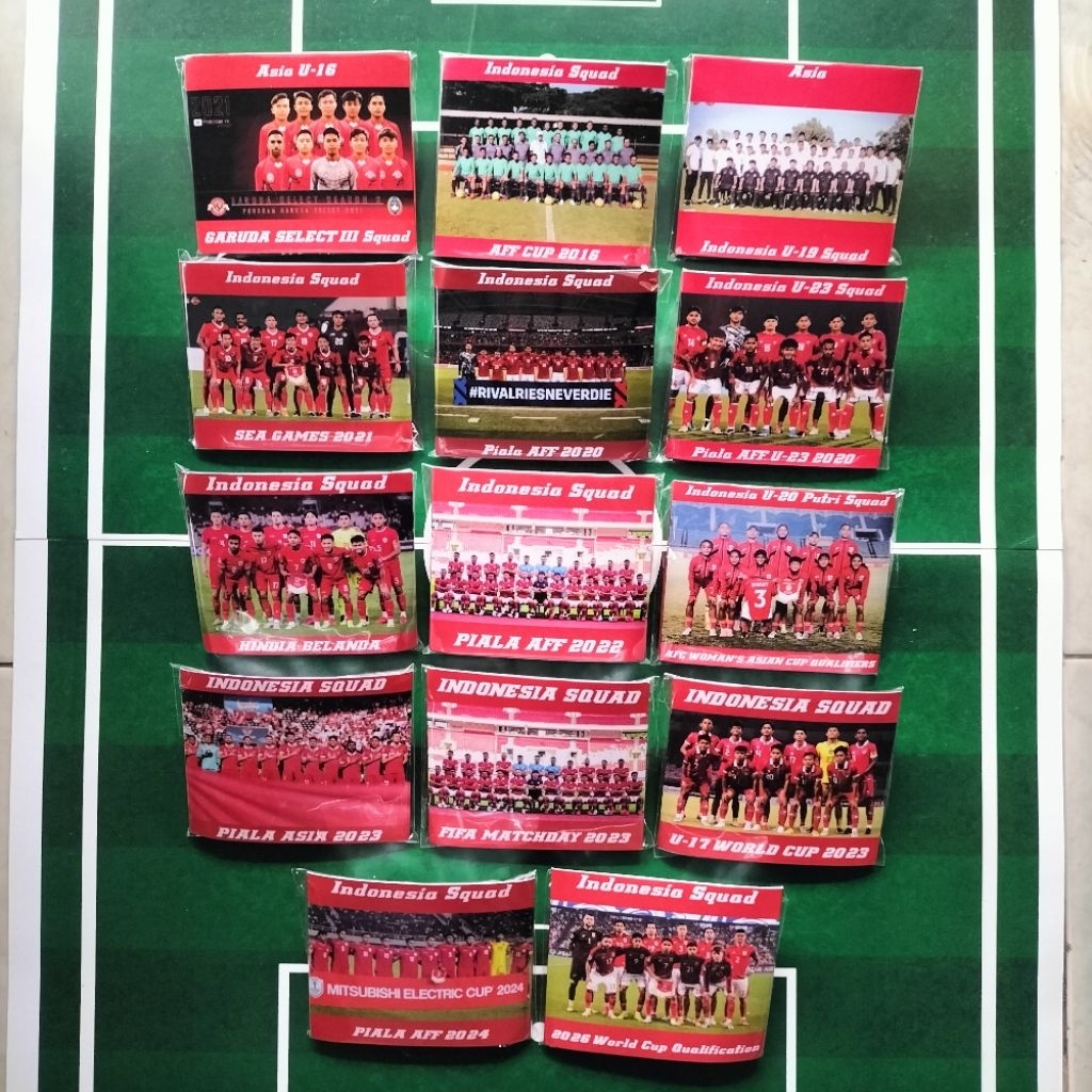 (Indonesia Squad) Mainan Bola Kertas