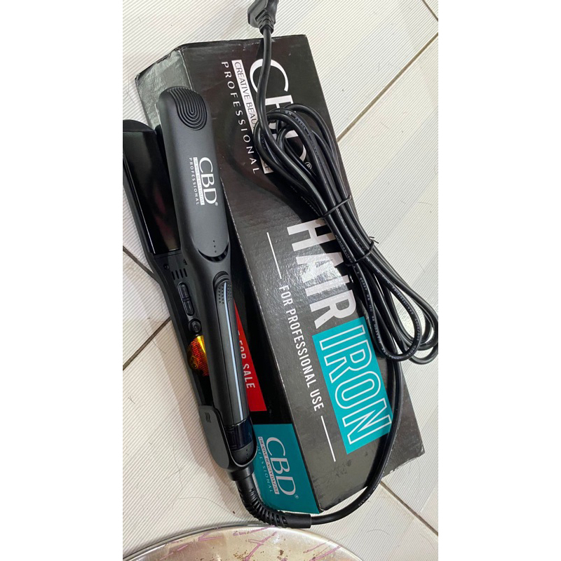 CBD Professional Hair Iron / Catokan / Alat pelurus Rambut
