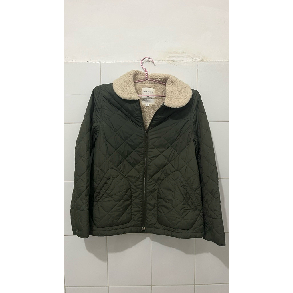 Puffer Hangat Niko and