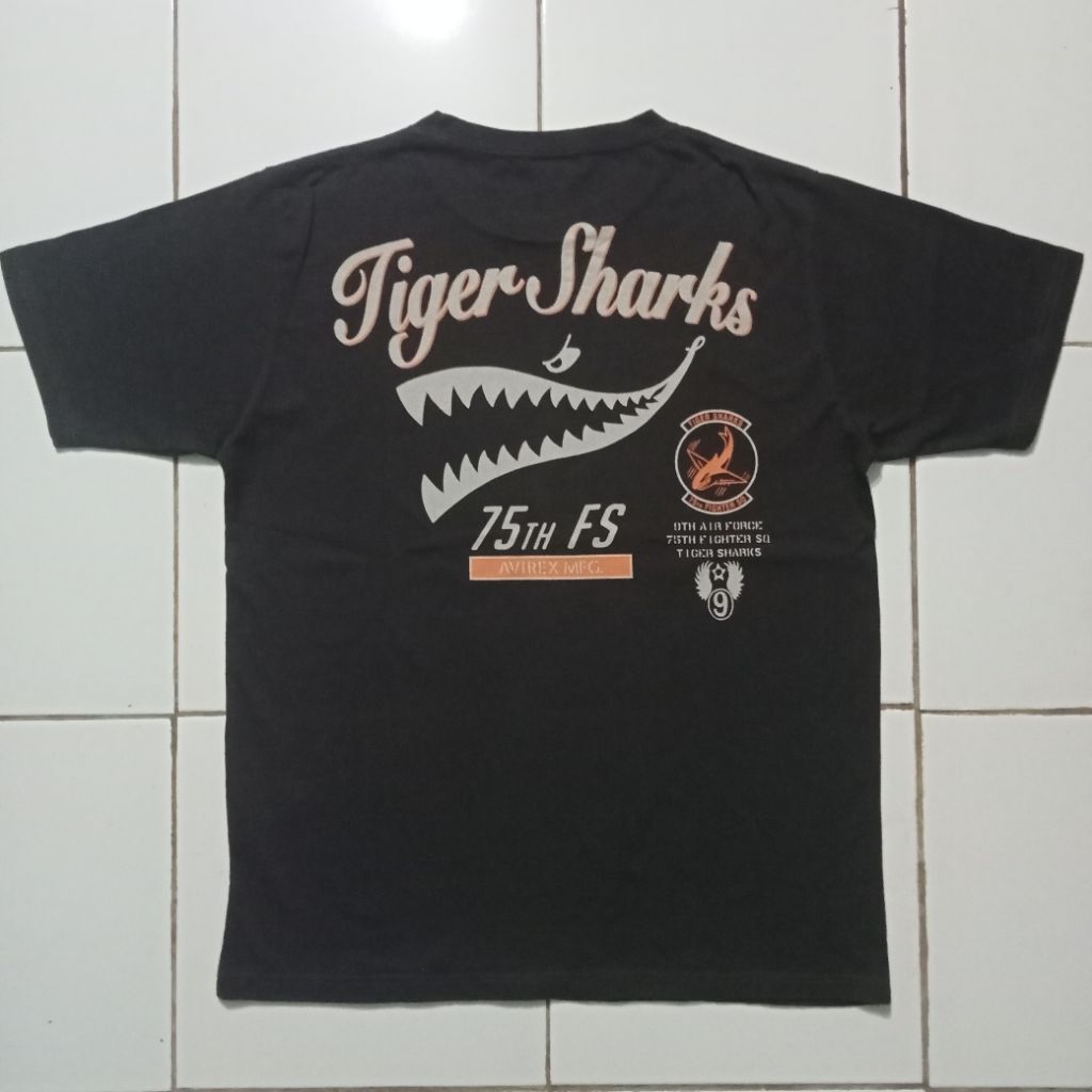 KAOS AVIREX Tiger Sharks