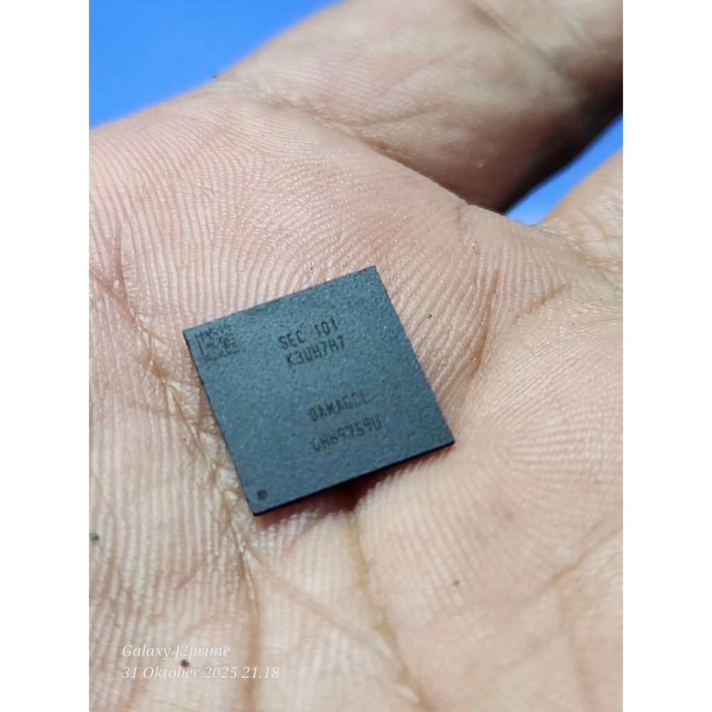 ic ram 8gb k3uh7h7  poco f1 poco x3 pro black shark 1 2 rog phone 1 2